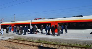 Возот бесплатен за младите два викенда во месецот