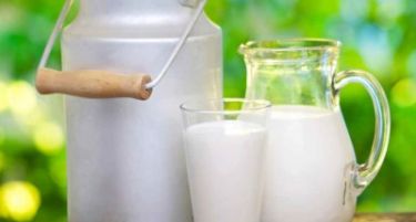 Безбедни се увезените млека и сувомесни производи