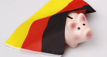 Германците се плашат за платите, помалку трошат!