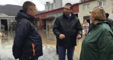 Вучиќ најави вонредна ситуација во цела Србија