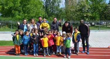 Алекс Душабаев и Стојанче Стоилов во нашата „Пиколини“ градинка