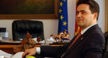 СЕЛМАНИ: Грција мора да сфати дека не може да гази врз нашиот идентитет