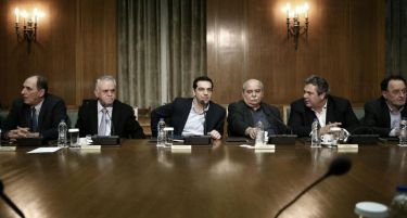 Ципрас најсиромашен во грчкиот кабинет
