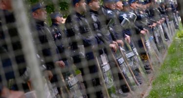 Бања Лука: Протест на опозицијата и митинг на власта