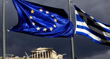 ПАДНА ДОГОВОР: Грција добива нови 10 милијарди евра од еврозоната