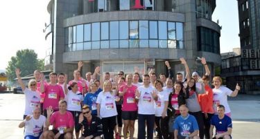 Тим на вработени во Телеком трчаа на Скопски маратон за лицата заболени од ретката болест Вилсон