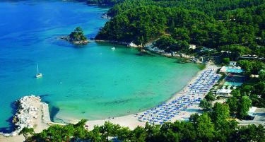 Познат е датумот кога ќе се отворат плажите во Грција