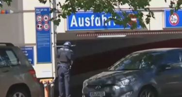 ФОТО+ВИДЕО: Маж пукаше во кино во Германија и повреди над 25 луѓе