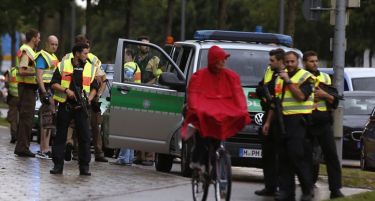 ВИДЕО+ФОТО: Се пукало на повеќе места во Минхен