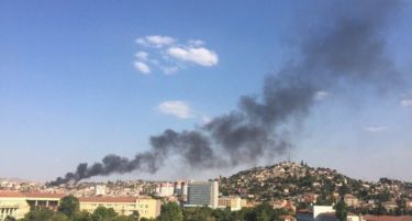 ФОТО: Паника во Анкара – чад над градот