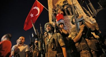 Во Турција страв од нов државен удар