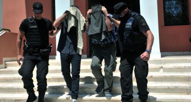 Колкави казни добија турските пучисти кои со хеликоптер избегаа во Грција?
