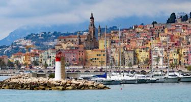 Вила на француската ривиера, колку чини?