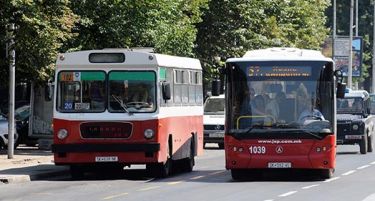 ОДЛОЖУВАЊЕ: Приватните автобуси ќе им кажат збогум на хартиените билети во јануари