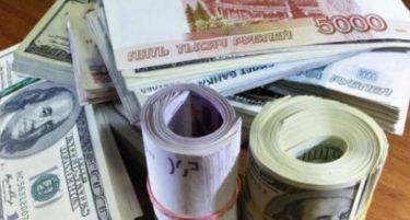 Зајакнува руската рубља на пазарите во развој