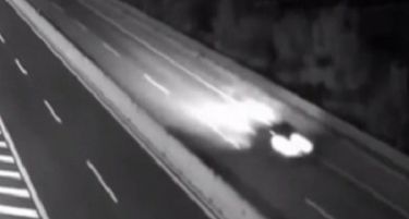 (ВИДЕО) Камери на автопатишта во Италија го снимија моментот на разорниот земјотрес