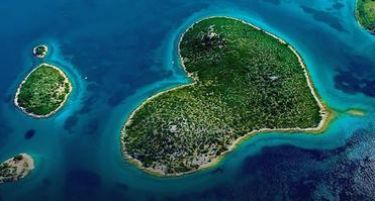 Колку острови продала Хрватска за 14 години?