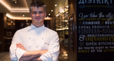 Интервју Питер Татар: Како е да си Шеф на кујна во Дистрикт бар и ресторан...