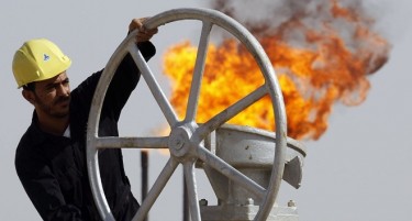 Каков став зазема Русија за цената на нафтата?