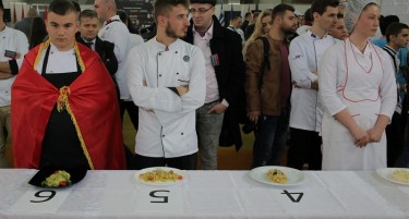 (ГАЛЕРИЈА) Стотина готвачи од регионот и светот дел од првиот меѓународен гастрономски натпревар