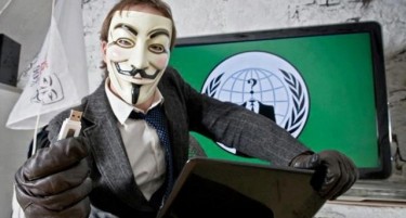 Масовниот хакерски напад е одмазда на Викиликс