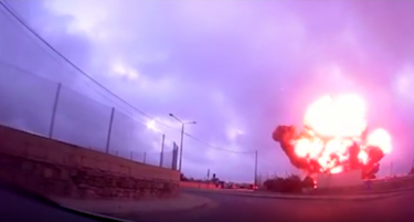 (ВИДЕО) Снимен падот на авионот во Малта, избил пожар!