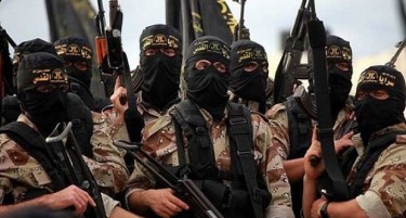 Терористи на ИД изгореа живи деветмина дезертери