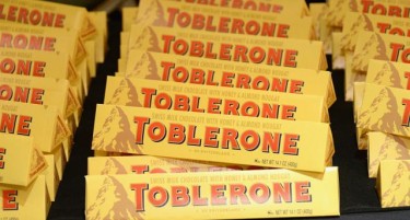 Брегзит го смени и обликот на слаткото „Toblerone“, купувачите бесни!