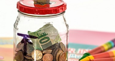 Три златни правила како да заштедите на крај на месец