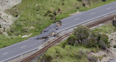 ФОТО: Серија потреси во Нов Зеланд - што оставија зад себе?