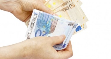 Скопјанец наследил 15 000 евра од родителите, УЈП му лапнала 10.500