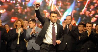 Заев жестоко ја стартуваше кампањата од Прилеп: Груевски 10 години владееш и бегаш од дуел