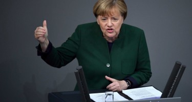 Меркел ќе соработува со Анкара, но критики ќе има