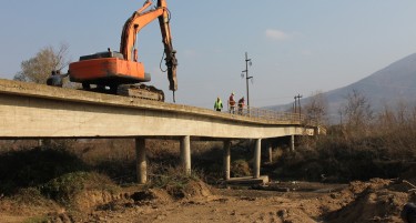 Со средства од Европската унија, почна да се гради нов мост кај Зрновци