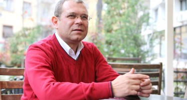 Наумов: Одлуката за максимално задолжување над законскиот лимит