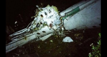 (ВИДЕО) ТРАГЕДИЈА: Авион се урна во Колумбија со цел фудбалски тим, има преживеани!