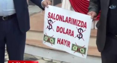 ВИДЕО: Во турски ресторан запалија долари - кој е мотивот?