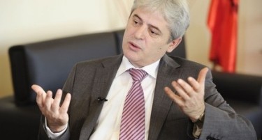 Ахмети: Знаев дека се прислушува