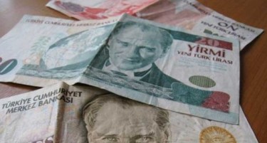 Бесплатни ќофтиња за поддршка на турската лира