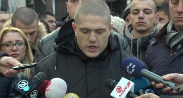 Кандидатите за полицајци пред МВР протестираа за вработување