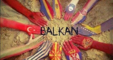 Македонците пооптимистични од Грците за 2017  - што мислат другите соседи?