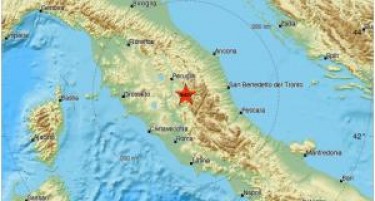 Италија ја разбуди земјотрес, се стресе Рим