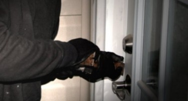 Голема кражба за новогодишната ноќ - Од куќа „здиплени“ 5000 евра