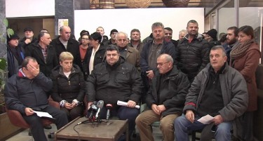 Тензично и насилно во зградата на ССМ - В.Д. претседателот нападнат, стариот не се дава