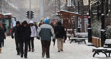 КОРИСНО: Зимски совети за безбедност на пешаците во сообраќајот