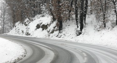 Дел од патиштата проодни, а дел завеани