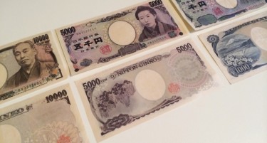 Јенот поскапе - колку јени се потребни за купување долар?