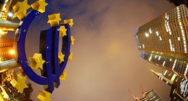 Што го очекува еврото за година и пол?