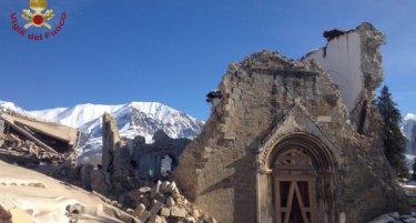 Земјотрес докрајчи стара црква во градот на стоте цркви