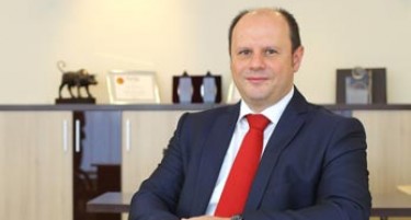 Интервју на м-р Владимир Ефтимоски за Global Banking and Finance за тековните банкарски трендови во Македонија